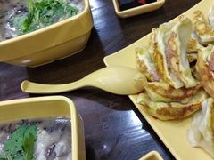 -肥叔锅贴(大钟楼店)