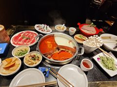 -周师兄大刀腰片火锅(洪崖洞旗舰店)