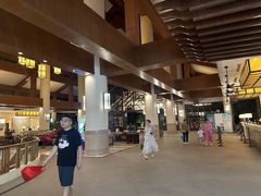 -亚龙湾喜来登·美景台大堂吧