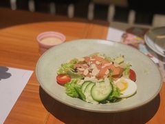烟熏三文鱼凯撒沙拉-缦云里花园餐厅