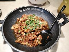 辣椒肉炒肉-味上湘菜馆(岳麓山店)