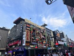 -黄兴南路步行商业街