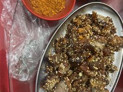 -香猪美食(中心店)