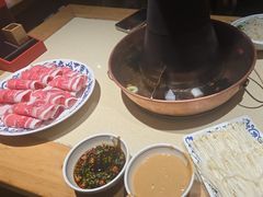 -东镇老火锅(长春路首店)