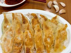 -鲜鲜锅贴(荆山路店)