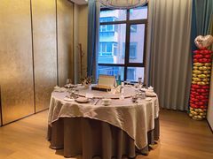 包厢-ONE FULL 古董港式海鲜火锅