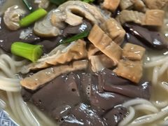 -锦泓老字号猪脏粉(东联大厦店)