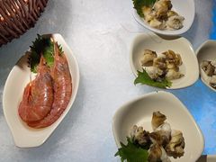 -腾阁自助餐厅(朝林广场店)