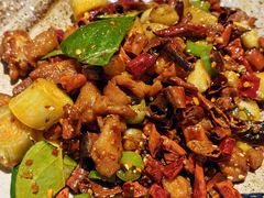 -滇香肴·云南菜蒸汽石锅鱼(云南北路店)