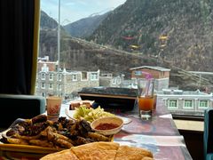 -四姑娘山阿巴郎·藏式花园餐厅