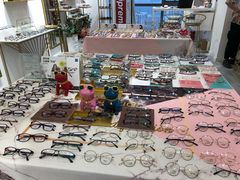 -肆兮眼镜·蔡司·徕卡战略合作店(大坪店)