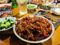 -琥珀老六龙虾(四里河店)