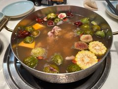 -洪氏嗨捞·猪肚鸡火锅(阳光天地店)