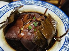 东坡肉-邱记私房菜·十八年本地菜