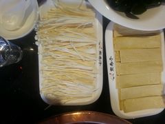 -宽巷子成都火锅(南站店)