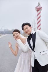 -蒙太奇婚纱摄影(万达店)