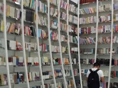 android_upload_pic-钟书阁(松江泰晤士小镇店)