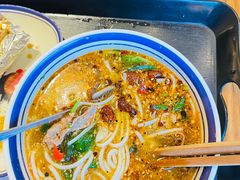 -云阿蛮云南生烫牛肉米线(奉贤路店)