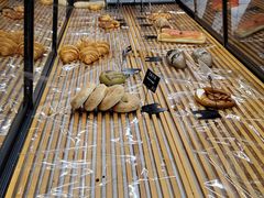 面包甜点陈列柜-81bakery(关山路店)