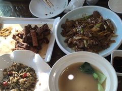 -民族饭荘(新华大街店)