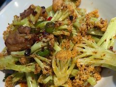 -乔家小院•非遗驴肉•本地小海鲜(滨河路店)