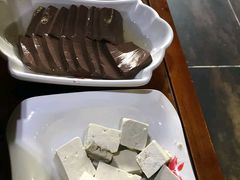 -洪焱重庆老火锅(万福花园店)