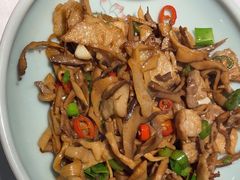 -围龙屋客家食府(福田店)