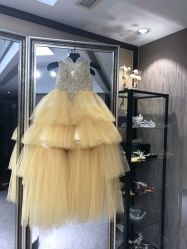 点击看大图 -拉瑞娜LaReine婚纱礼服高级定制