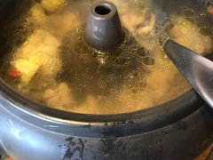 -云海肴·汽锅鸡·云南菜(天山百盛优客店)