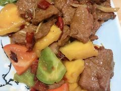 青椒牛肉-老湘亲·品鉴湘菜(湖里店)