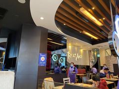 大堂-必胜客(上海新南方商城PH店)