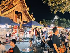 -周日夜市