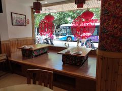-鹤乡东北菜(崮山路店)