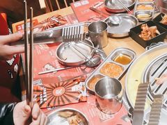 -青瓦炭韩潮烤肉(花园道店)