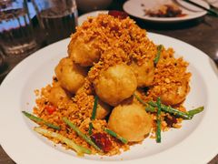 避风塘榴莲飘飘-汤城小厨•粤菜•靓汤(苏州街店)