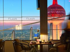 -FLAIR顶层餐厅酒吧(浦东丽思卡尔顿酒店)