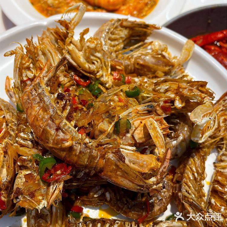 每只虾都有虾膏和虾籽🉑️蒜蓉紫苏味道真的好赞‼️