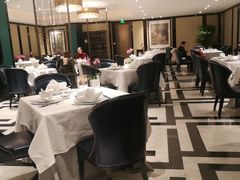 -Yan Ting 宴庭中餐厅(上海静安瑞吉酒店)