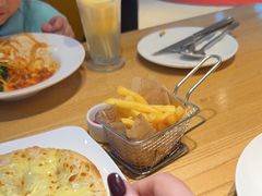 -菲滋意式餐厅(银泰百货金华江南店)
