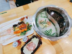 鸳鸯锅底-袁记串串香(人民公园店)