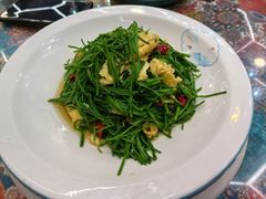 -乡村馕坑肉·烧烤·新疆菜·本地人更爱吃(阿勒泰首店)