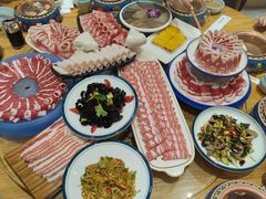 -额尔敦传统涮.冰煮羊火锅(乌兰察布体育场店)
