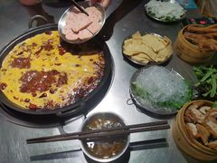 -鹿鸣山草本茶香火锅(园西路店)