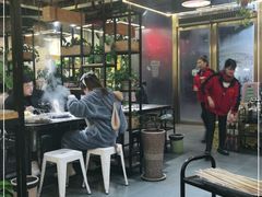 大堂-成都屋头串串香(八府庄店)