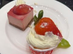 -东方红海鲜百汇(国际大厦店)