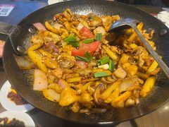 -富正毅三下锅·湘西韵味(天门山索道店)
