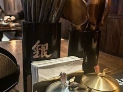 -银米·云南传统过桥米线(双廊黑金冠店)