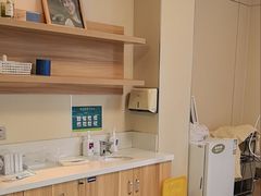 -上海仁爱医院口腔科 · 种植