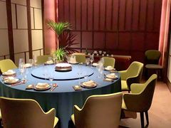-三利音·玖弄小鲜(浦东嘉里城店)