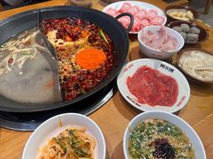 -袁山山重庆火锅(丈八北路店)